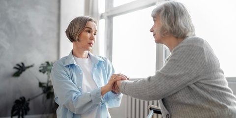 Mengatasi Kelemahan Pasca-Stroke: 7 Gerakan Terapi untuk Memulihkan Fungsi Tubuh