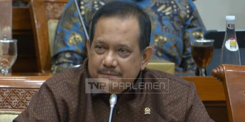 VIDEO: Amarah Jenderal Rikwanto Tatap Tajam Nasihati Polisi di Kasus Eks Kapolres Ngada: Sakit Jiwa!