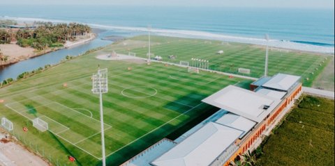 FOTO: Ini Lapangan Kelas Dunia di Markas Timnas Indonesia, Rumputnya Setara di Stadion Real Madrid!