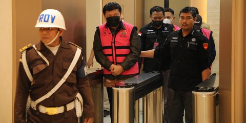 Kejagung Usut Kaitan Aliran Kredit Macet Berujung Sritex Pailit & PHK Ribuan Pekerja