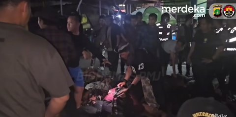 VIDEO:  Tampang Anggota Ormas PP Galak ke Polisi Bikin Gerah Jatanras, Masih Senyum Disuruh Berlutut