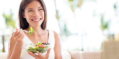 Tips Pola Diet yang Tepat untuk Cegah Jerawat Muncul Saat PMS, Terapkan Mulai Sekarang!