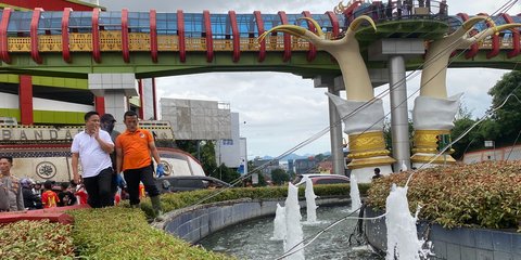 Isi Kolam Air Mancur Taman Kota Bandar Lampung Bikin Geger, Ketahuan Saat Warga Foto Selfie