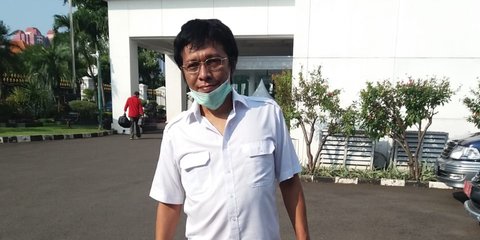 VIDEO: Adrian PDIP Semprot Menhun Tak Hadir Rapat dengan Komisi V Bahas Ojol 