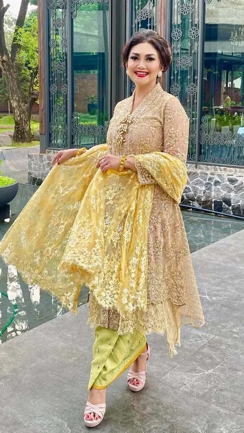 Potret Dulu dan Kini Bella Saphira,  Artis Senior yang Selalu Memesona dan Awet Muda