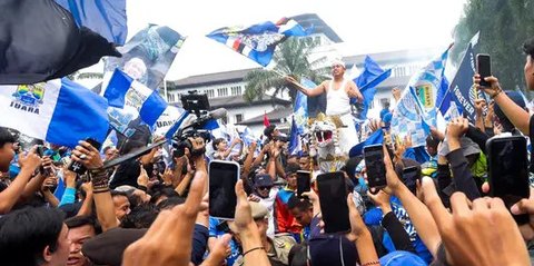 Gubernur Jabar Dedi Mulyadi Jualan Sapi, Duitnya Disumbangkan ke Persib