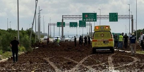 Yaman Serang Bandara Ben Gurion Israel dengan Rudal Balistik, Sejumlah Bangunan Rusak dan 7 Orang Terluka