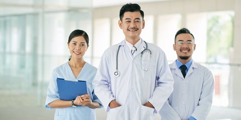 Mengenal Perbedaan Dokter Koas, Residen, Magang, dan Konsulen