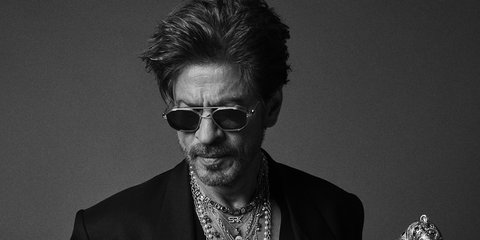 Perdana Tampil di Met Gala 2025, Jam Tangan Shah Rukh Khan Senilai Rp3,46 T Mencuri Perhatian Khalayak