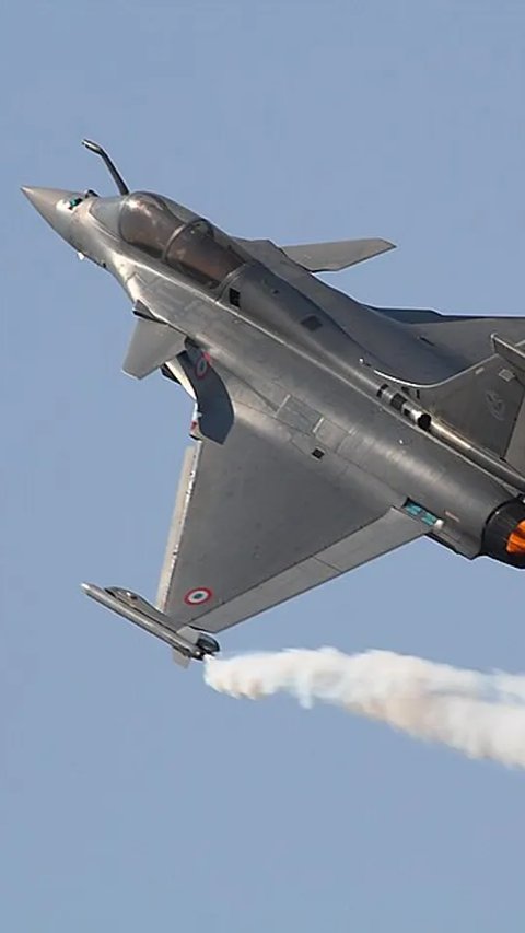 Laporan: Pakistan Tembak Jatuh Jet Tempur Rafale India