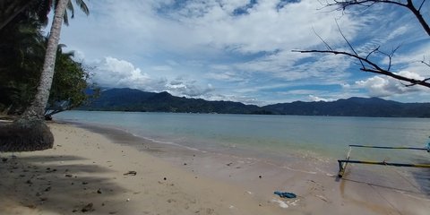 Pesona Pantai Carolina, Tempat Liburan Seru di Padang Tanpa Bikin Kantong Jebol