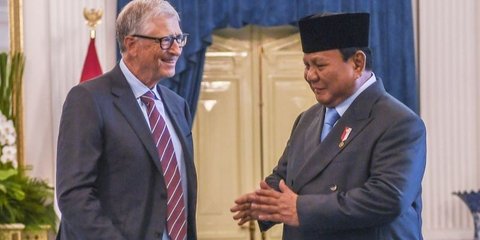 Blak-blakan Menkes Budi Gunadi Ungkap Alasan Indonesia Terima Uji Coba Vaksin TBC Bill Gates