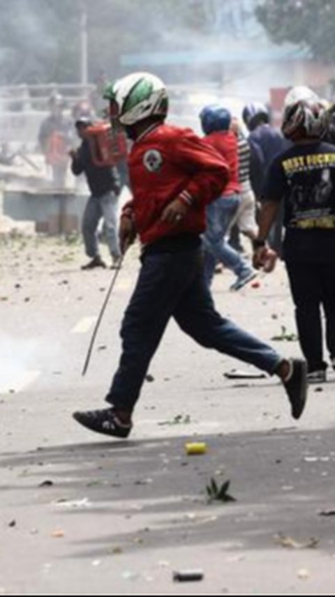 Problematika Negeri 500 Ribu Ormas