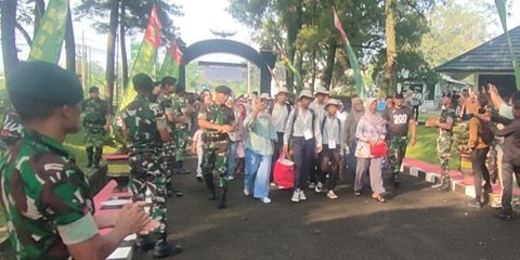 {{caption}}