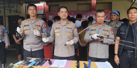 Heboh Geng Motor Bersenjata Anak Busur di makassar Bentrok dengan Remaja Masjid