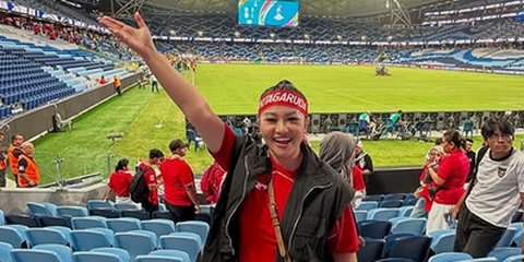 Potret Fitri Carlina Sudah Tiba di Osaka, Siap Dukung Langsung Timnas Indonesia Vs Jepang di Stadion