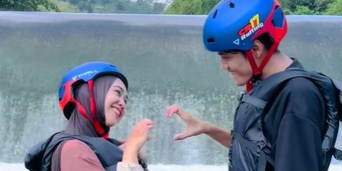 Reaksi Oki Setiana Dewi Saat Tahu Rumor Ria Ricis dan Evan WMD Dikabarkan Pacaran