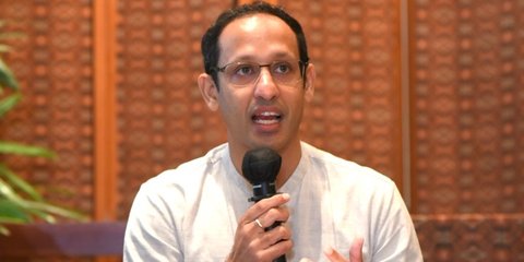 Blak-blakan Alasan Nadiem Pilih Laptop Chromebook: Sasaran Bukan Sekolah di Daerah Tertinggal