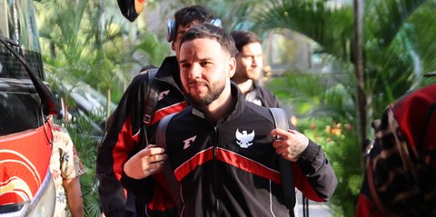 Penampakan Dapur di Rumah Pemain Timnas Calvin Verdonk Mewah dan Elegan