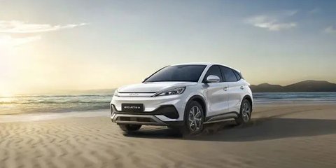 Perang Harga Mobil Listrik Makin Sengit hingga Saham BYD Ambrol