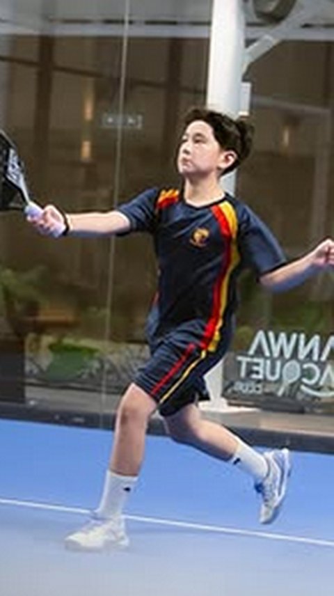 Potret Ganteng Rafathar Main Padel, Gaya Sporty Anak Sultan Bikin Terpana - Didukung Penuh Raffi Ahmad
