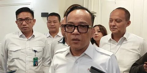 Tiga Perusahaan Kembalikan Ijazah Usai Disidak Wamenaker