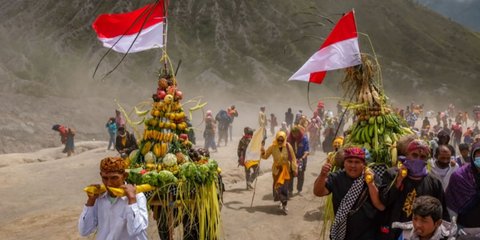 Yadnya Kasada, Perayaan Sakral di Bromo yang Satukan Manusia, Alam, dan Budaya Tengger