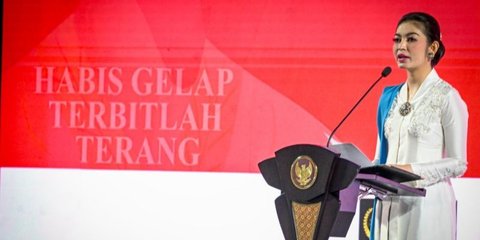 Istri Wapres Gibran Ingatkan Nikah Tidak Cukup Hanya Modal Cinta