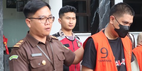 Babak Baru Kasus Dokter Kandungan Cabul di Garut, Ini Penampilan Terbarunya Jelang Disidang