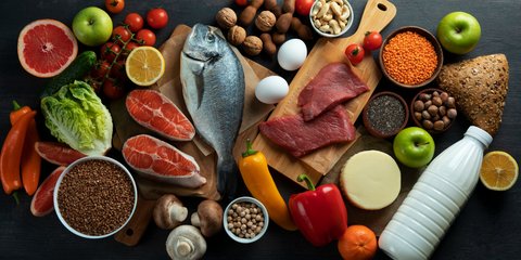 Waspadai Efek Samping Konsumsi Protein Berlebihan: Saat Nutrisi Penting Menjadi Ancaman