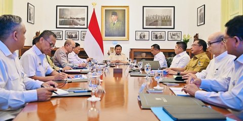 Prabowo Sebut Pembangunan Giant Sea Wall Banten-Gresik Segera Dimulai, Biaya USD80 M & Pengerjaan 20 Tahun