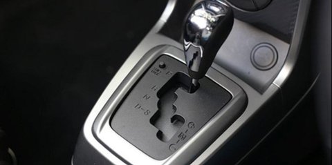 Cara Menggunakan Kunci untuk Tombol Shift Lock