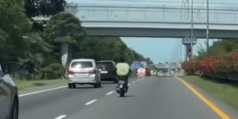 Viral Pemotor Tanpa Helm Masuk Tol Belmera Medan