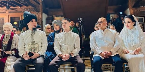 Momen Langka Mulan Jameela dan Maia Estianty Saling Sapa di Siraman Al Ghazali