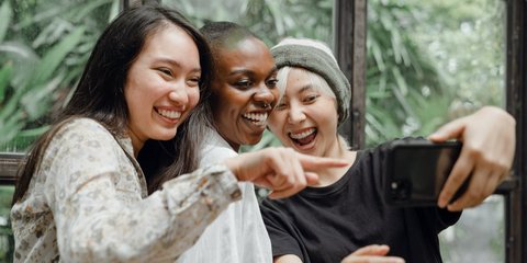 8 Kebiasaan Kecil yang Tanpa Disadari Bisa Bikin Hidup Lebih Bahagia: Rahasia Tersembunyi!