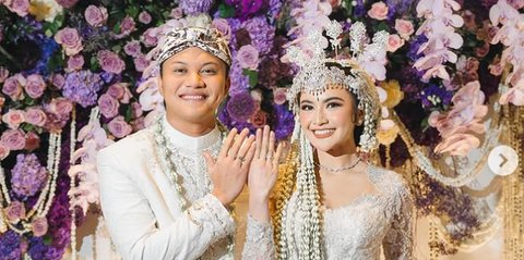 Mengulas Sejarah Siger Sunda,  Kini Menjadi Ikon Pernikahan Modern Bikin Pengantin Cantik Sempurna