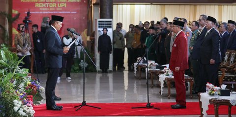Pimpinan DPR Walk Out saat Pelantikan Rektor UPI: Ini Teguran Keras!