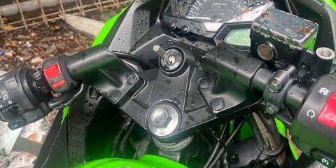 Tepergok Hendak Curi Motor Kawasaki Ninja, Pencuri Pasrah Ditangkap Warga Usai Ditinggal Teman
