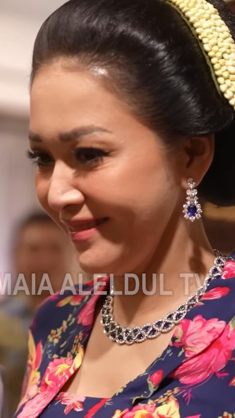 Model Perhiasan Blue Sapphire yang Dipakai Ikon Ternama, Maia Estianty hingga Kate Middleton