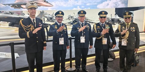 Pangkoopsudnas Hadiri Paris Airshow ke-55 Tahun 2025 di Prancis