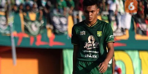 Tinggalkan Persib Bandung, Rachmat Irianto Akhirnya Resmi Kembali ke Persebaya!