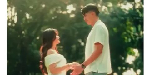6 Potret Bahagia Vincent Kosasih Umumkan Kehamilan Sang Istri, Nita Vior Tampil Cantik dan Pede dengan Baby Bump