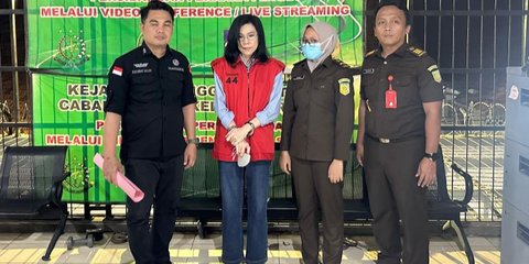 {{caption}}