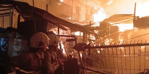 Diduga Karena Lilin, Kebakaran di Tebet Renggut Nyawa Wanita 25 Tahun