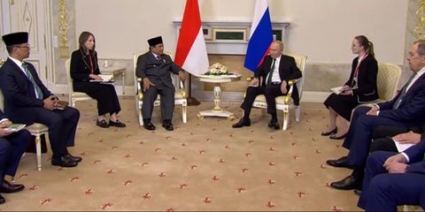 Bertemu Putin, Prabowo: Hubungan Indonesia-Rusia Terus Meningkat