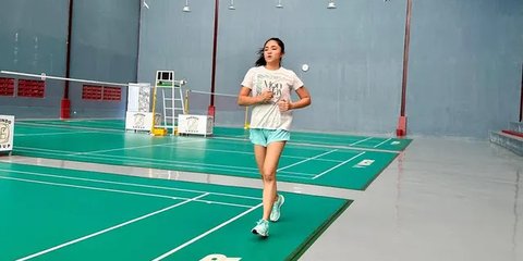 Cantik dan Modis, Deretan Potret Olahraga Marshanda Outfitnya Sederhana Tapi Elegan