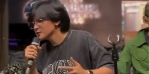 ⁠Merdu, Suara Ipda Fabiola Asik Bernyanyi dan Joget Berpakain Santai Bawakan Lagu 'Separuh Nafas'
