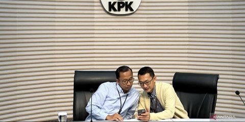 Absen Pemeriksaan KPK, Ternyata Khofifah Berada di Lokasi Ini