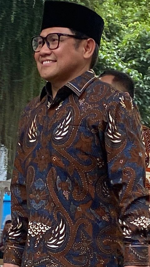 Cak Imin: Apakah Larangan Bermedia Sosial di Pesantren Indonesia Masih Relevan?