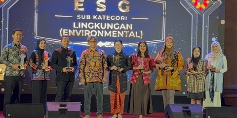 PNM Sabet Silver di IDEAS 2025 Berkat Program ESG RE3: Sinergi Karyawan & Nasabah untuk Lingkungan